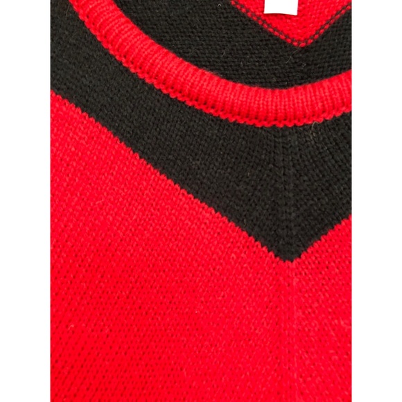 Knit Dress. Black & Red Chevron Striped. NWOT❗️ XS - Picture 3 of 4